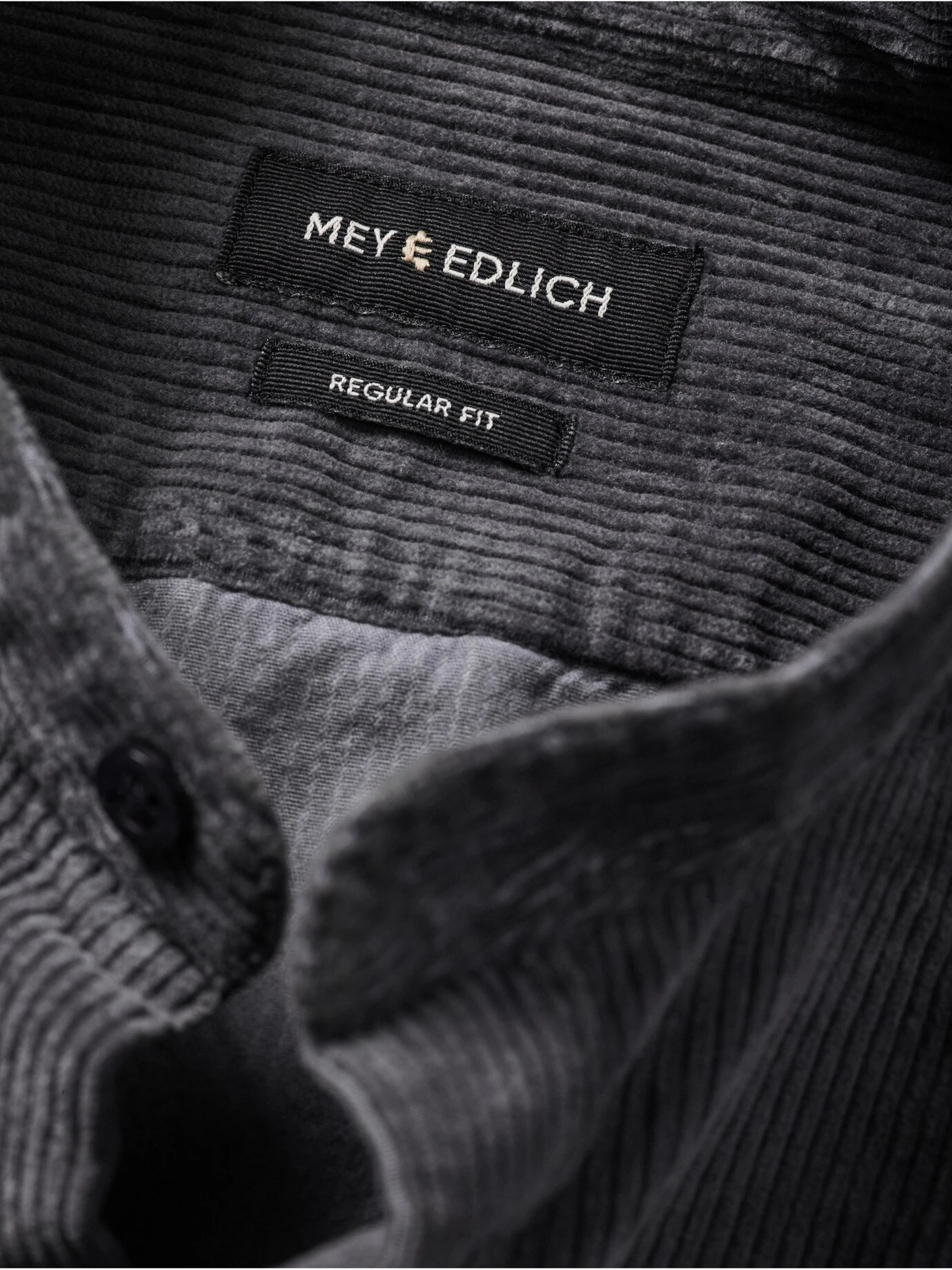 Standfestes Cordhemd 10 Standfestes Cordhemd – Bild 8