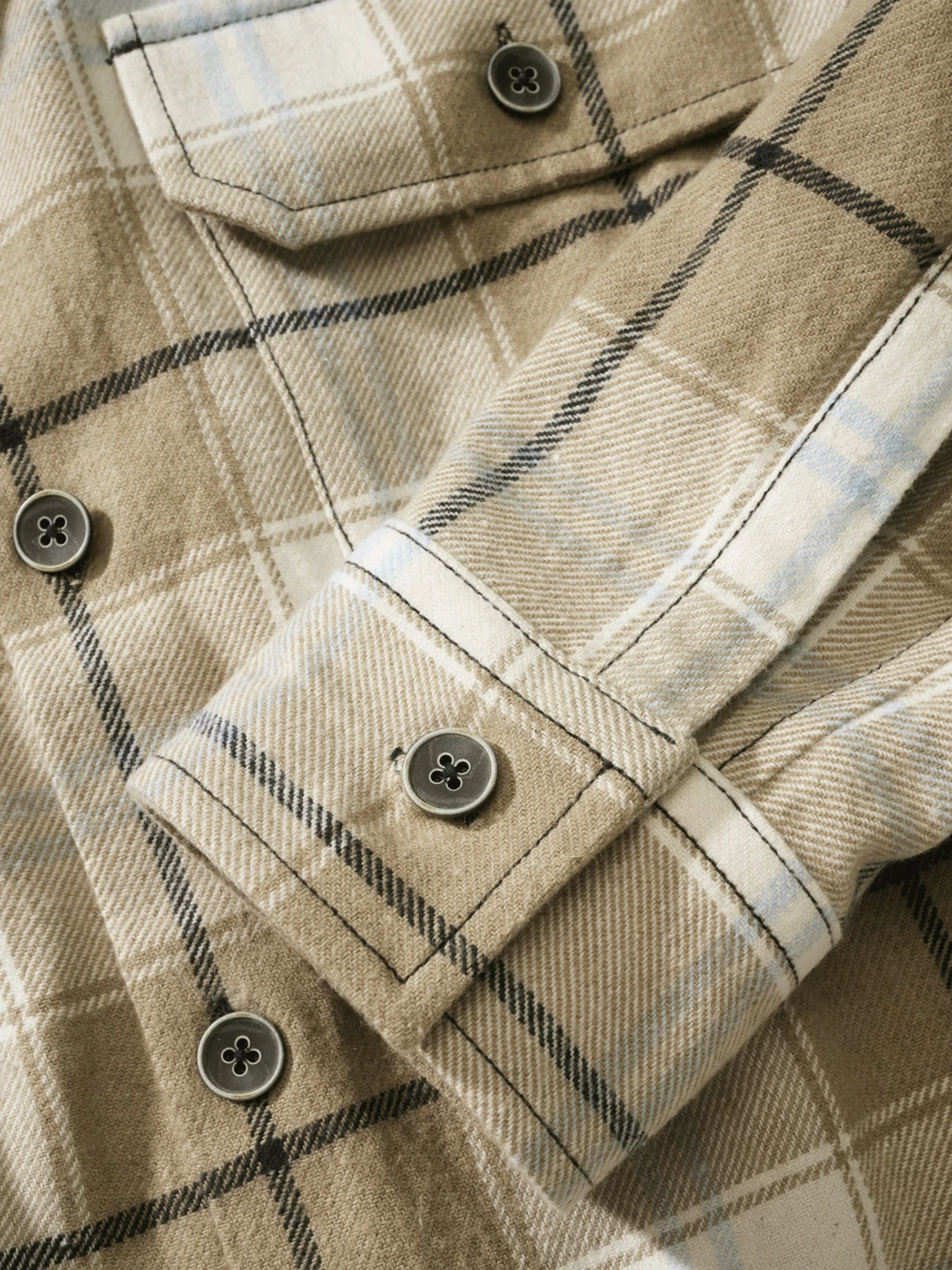 Unbezwingbares Overshirt 18 Unbezwingbares Overshirt – Bild 16