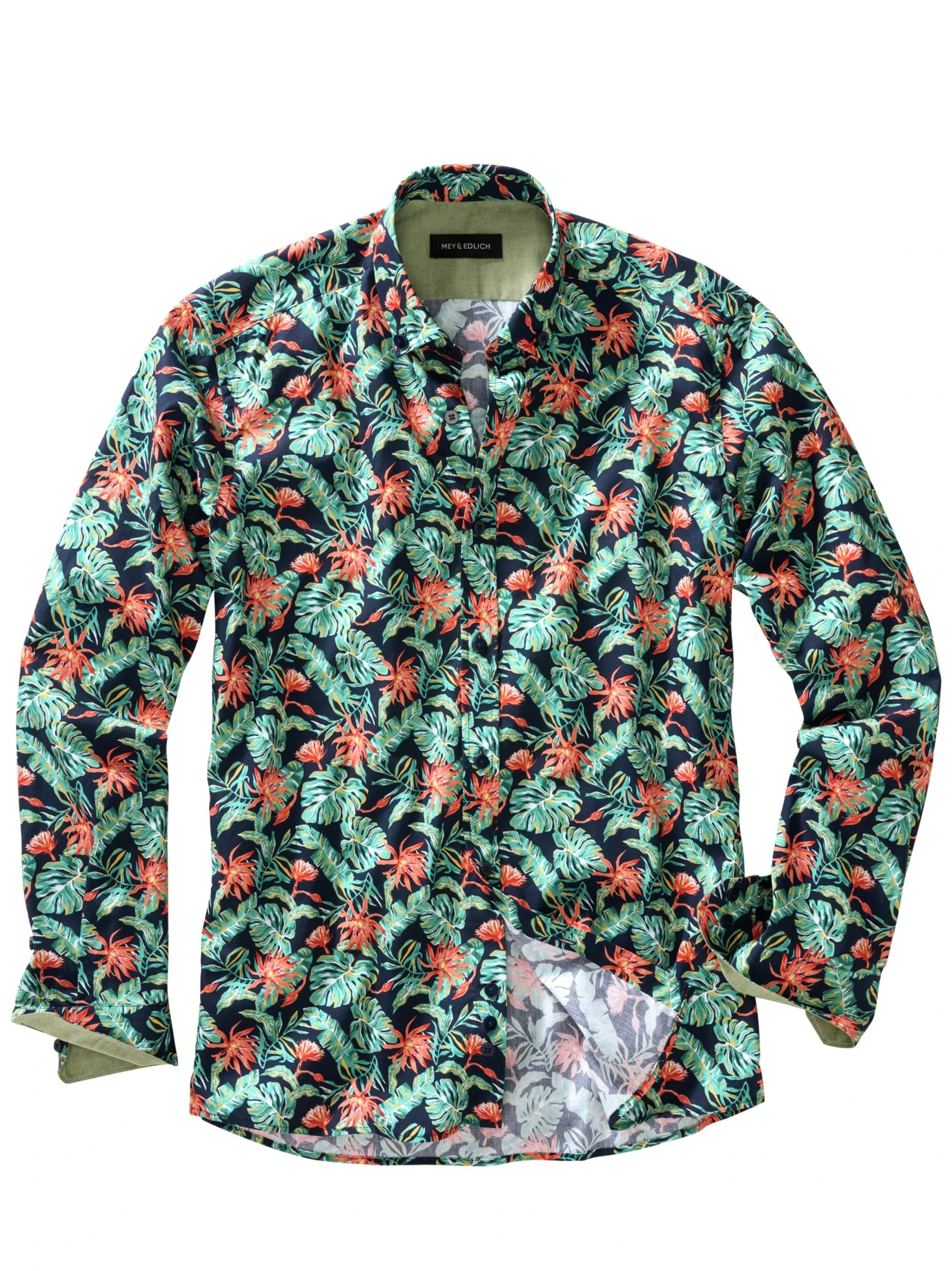 Aufgeschlossenes Hemd 3 Aufgeschlossenes Hemd