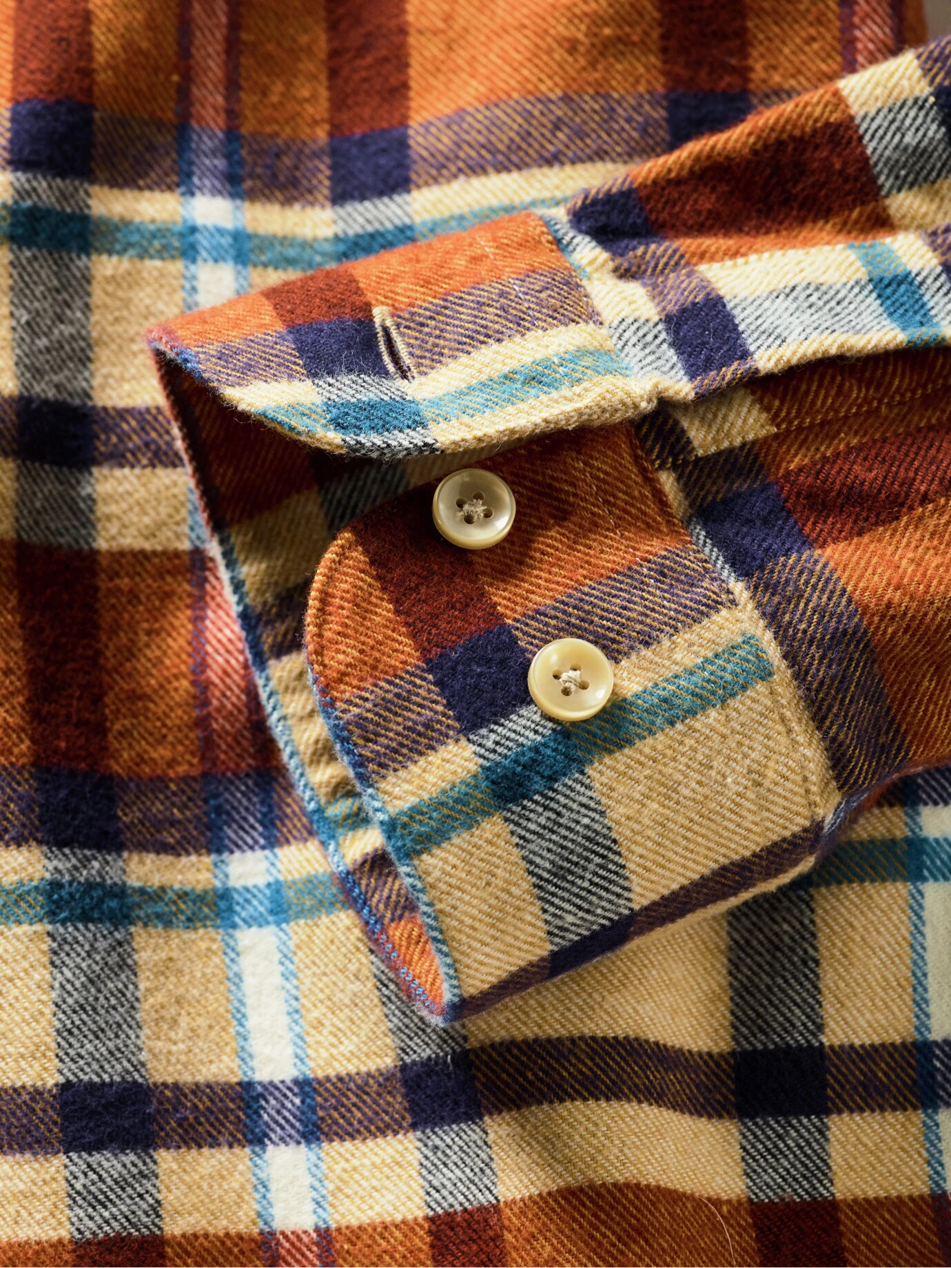 Entschleunigtes Flanellhemd 11 Entschleunigtes Flanellhemd – Bild 9