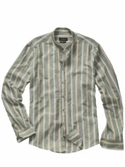 Ausgeglichenes Leinenhemd