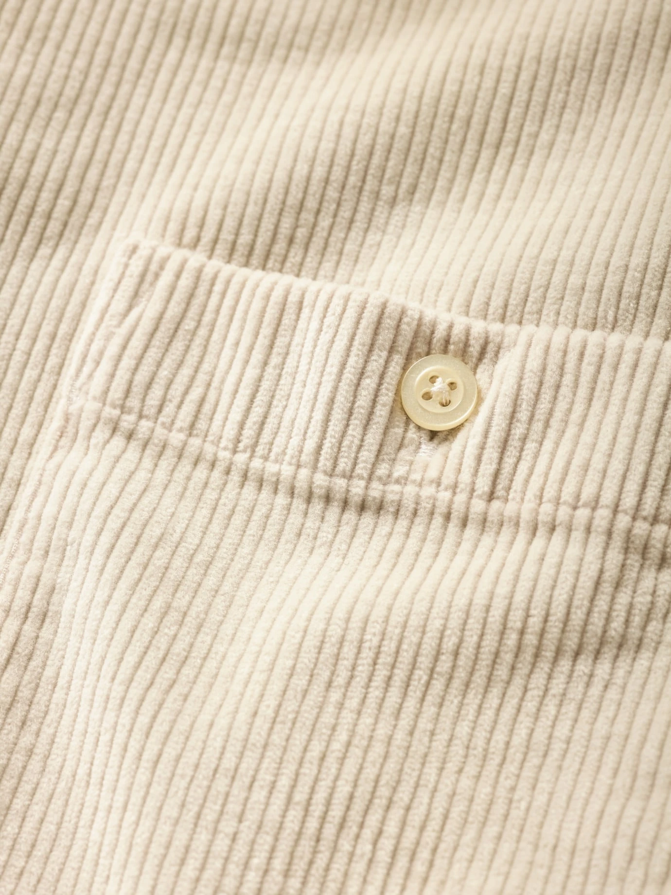 Standfestes Cordhemd 16 Standfestes Cordhemd – Bild 14