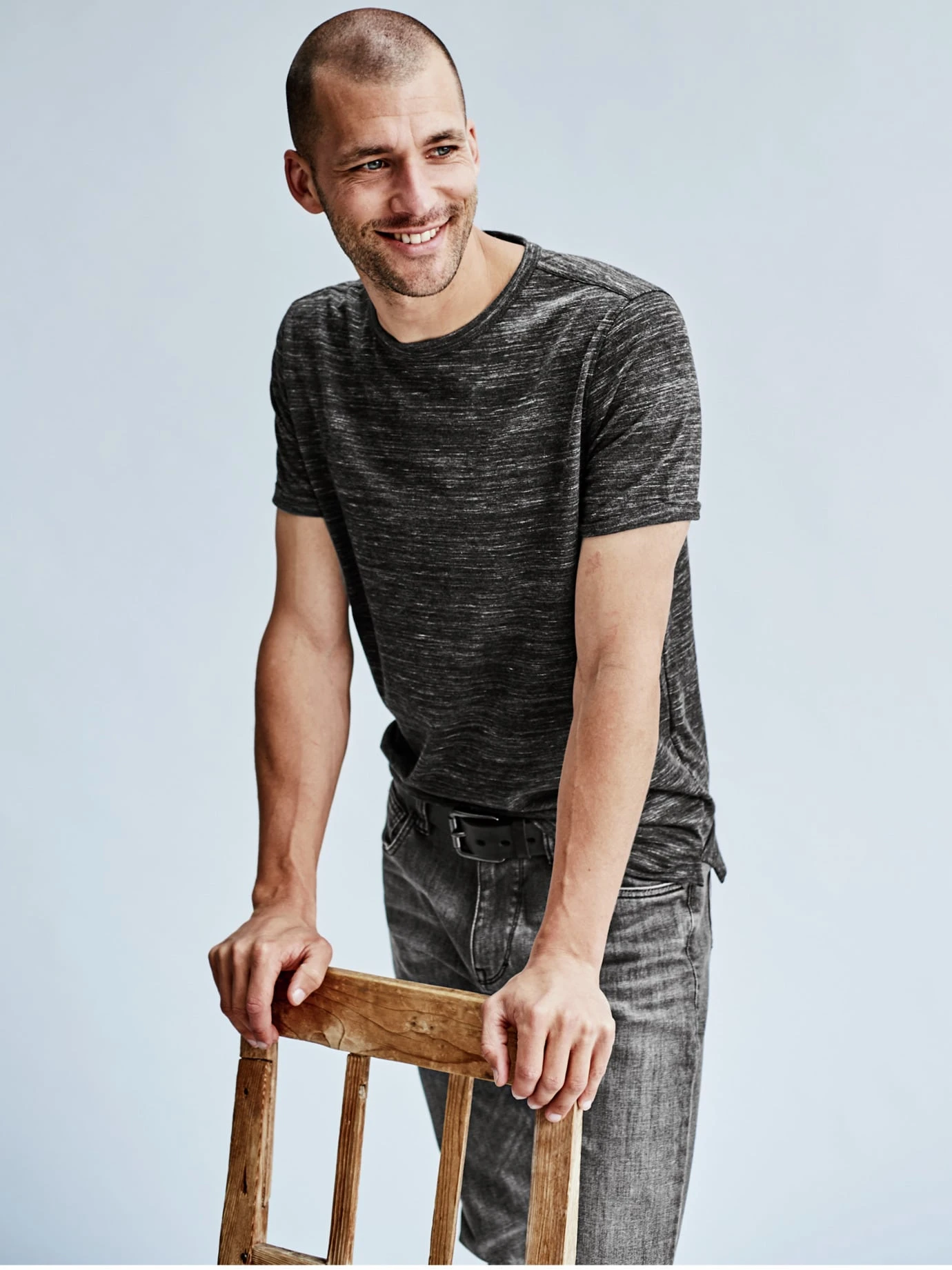 Kometenhaftes T-Shirt 15 Kometenhaftes T-Shirt – Bild 14