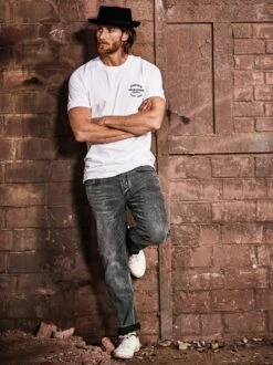 Undercover-Shirt Dacona 19 Undercover-Shirt Dacona -Redbubble Geschaft EC23 6229 DF