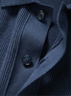 Aura-Strickhemd -Redbubble Geschaft EC23 6276 DH 1