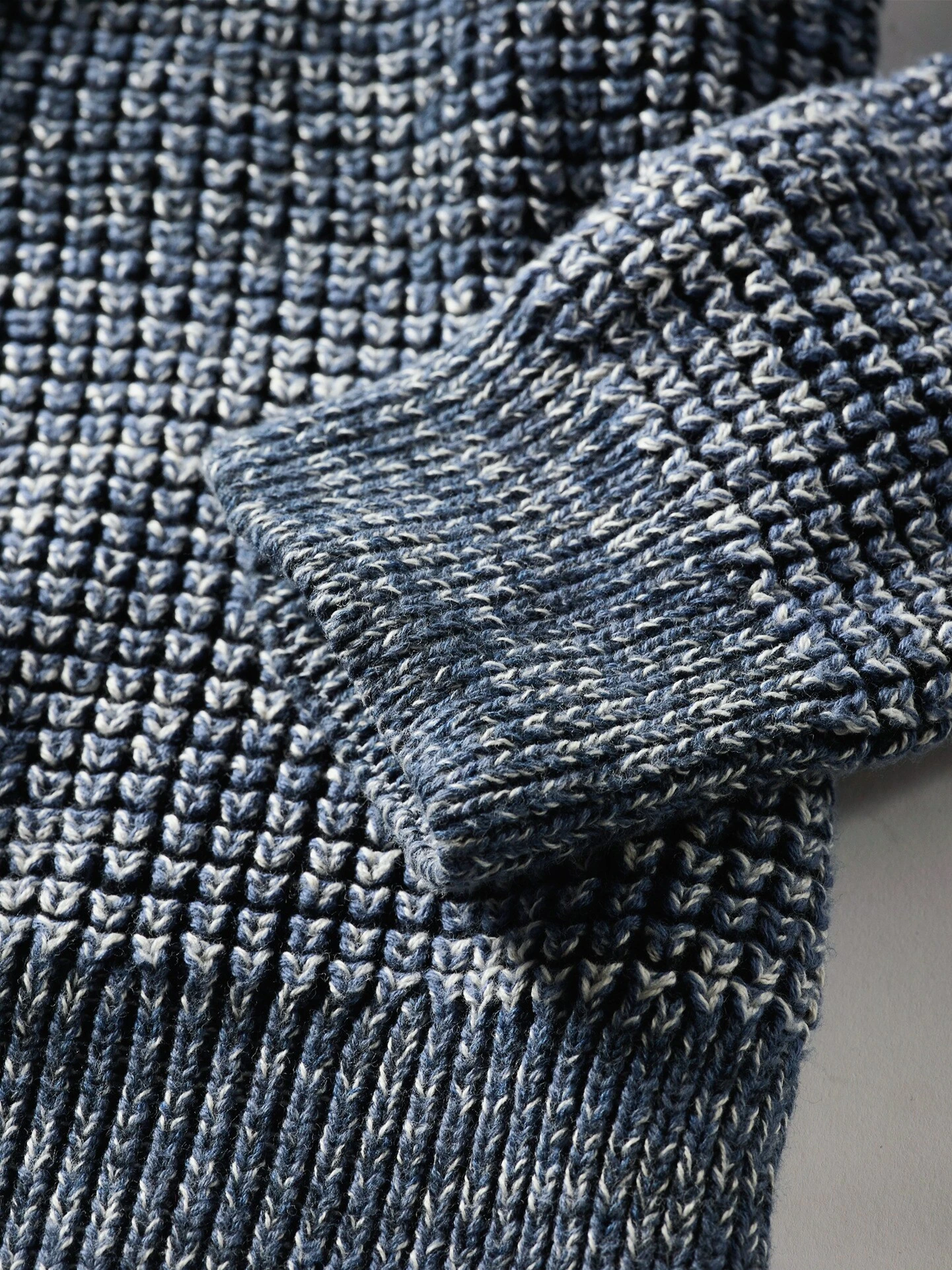 Cowl-Neck-Pullover 7 Cowl-Neck-Pullover – Bild 5