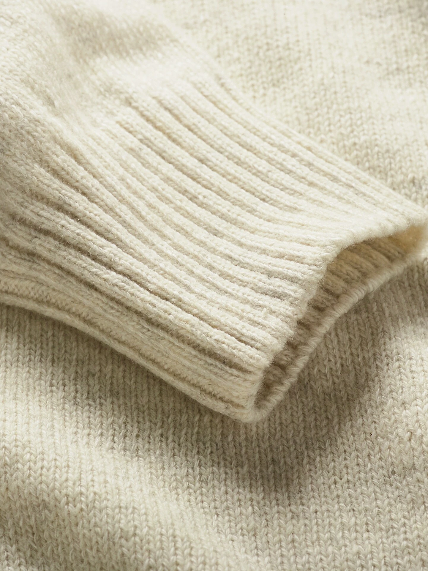 Recycled Cashmere-Troyer 10 Recycled Cashmere-Troyer – Bild 8