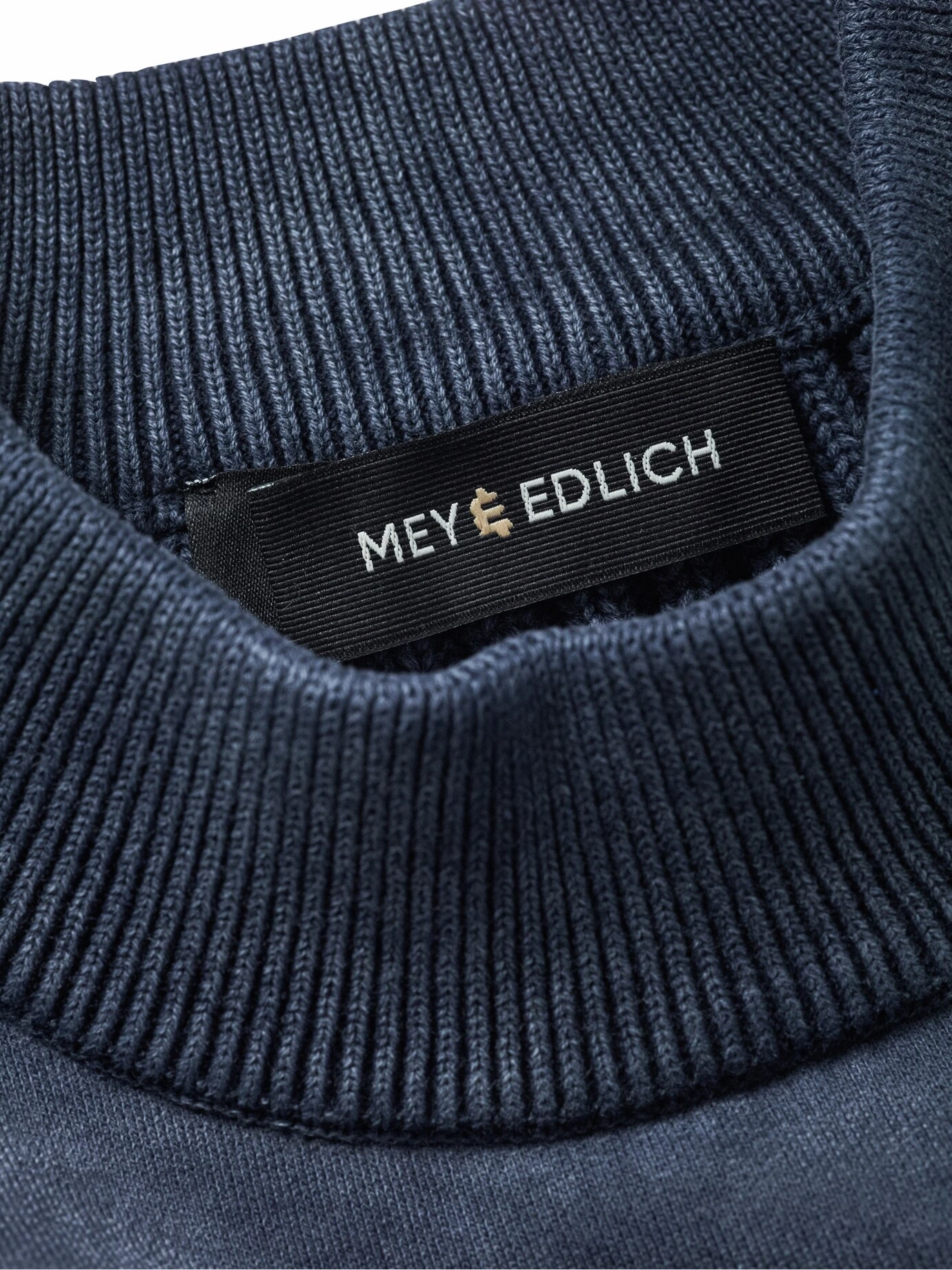 X-over-Pullover 8 X-over-Pullover – Bild 6