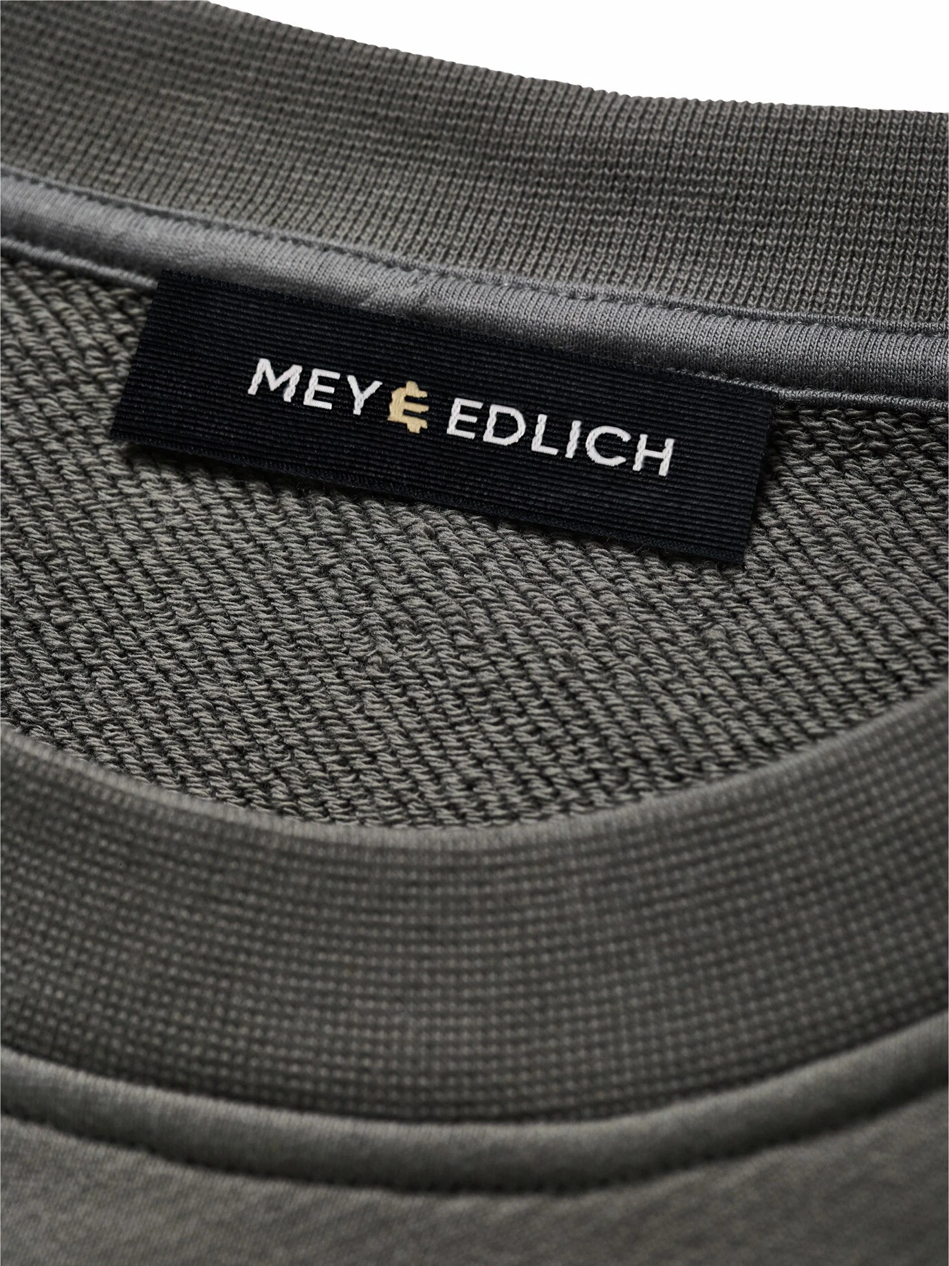 Masterpiece-Sweatshirt 18 Masterpiece-Sweatshirt – Bild 16