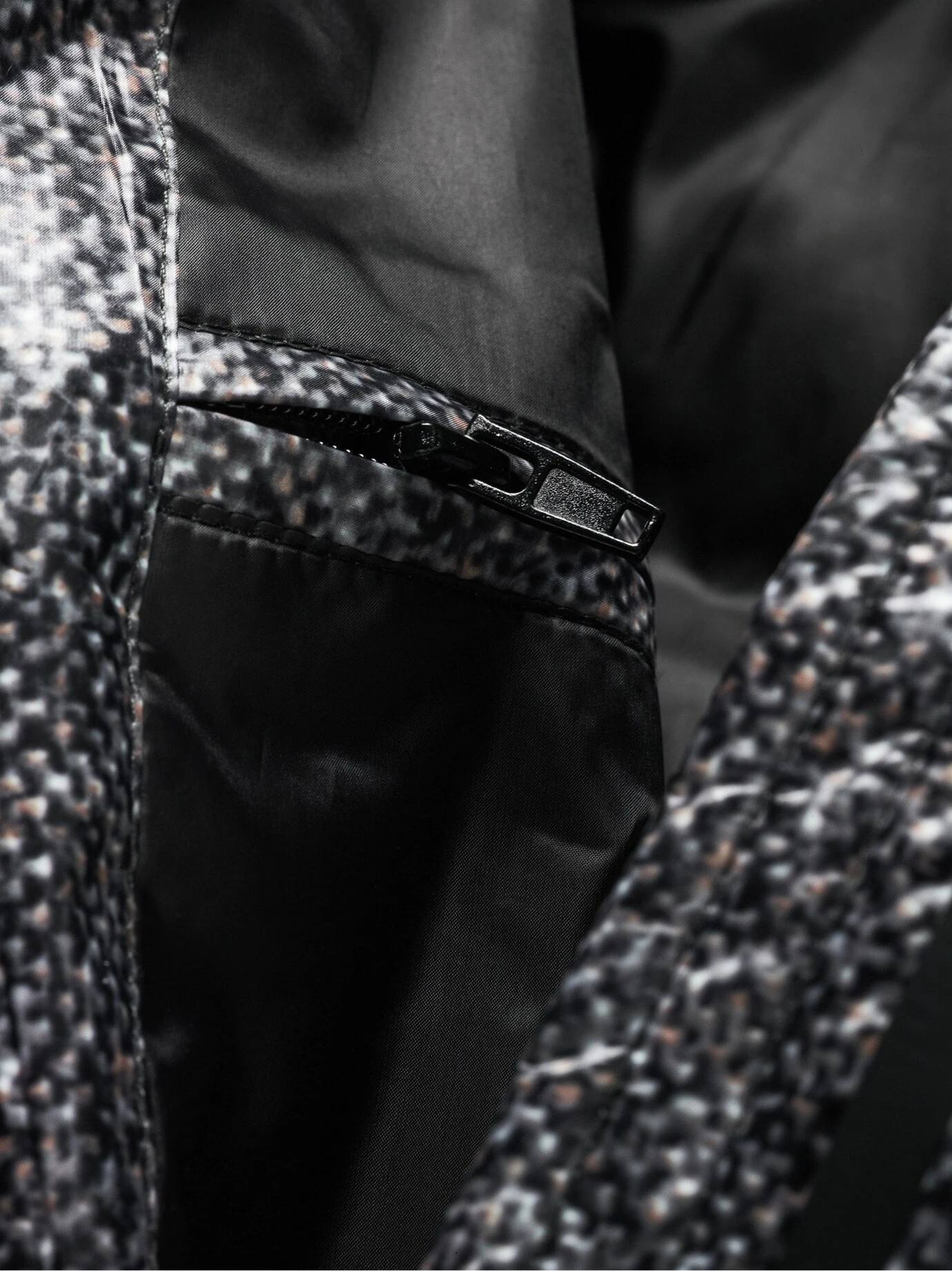 MI6-Steppjacke 12 MI6-Steppjacke – Bild 10