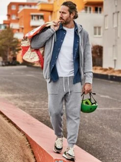 Walk-like-an-Egyptian-Jogger 19 Walk-like-an-Egyptian-Jogger -Redbubble Geschaft EC24 6400 DC