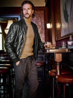 Understatement-Lederjacke -Redbubble Geschaft EC24 6606 DE 1