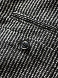 In-Aktion-Weste -Redbubble Geschaft EC24 6814 DH